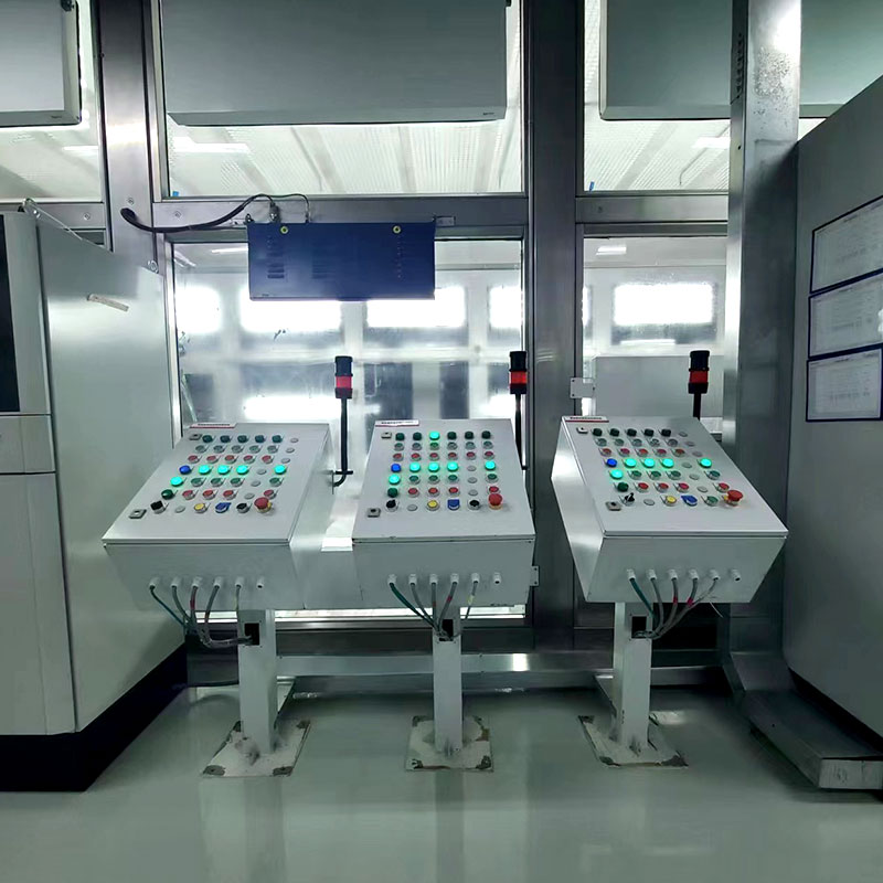 Buồng phun tự động bằng robot